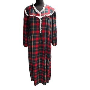 Vintage 90’s Victoria’s Secret Country Cottons Tartan Plaid Nightgown